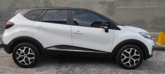 RENAULT CAPTUR 1.6 16V SCE FLEX INTENSE X-TRONIC